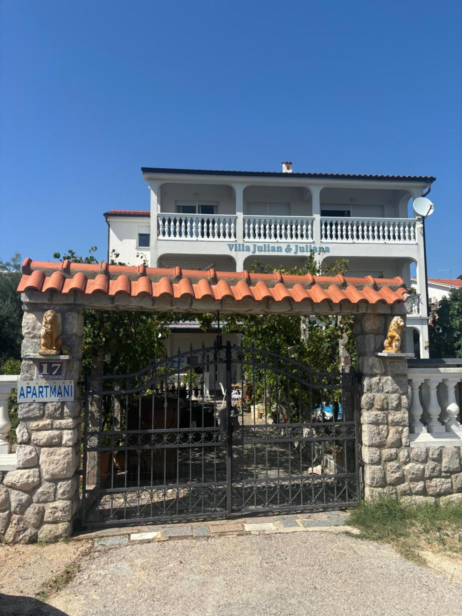 Villa Julian & Juliana Krk Town Exteriér fotografie